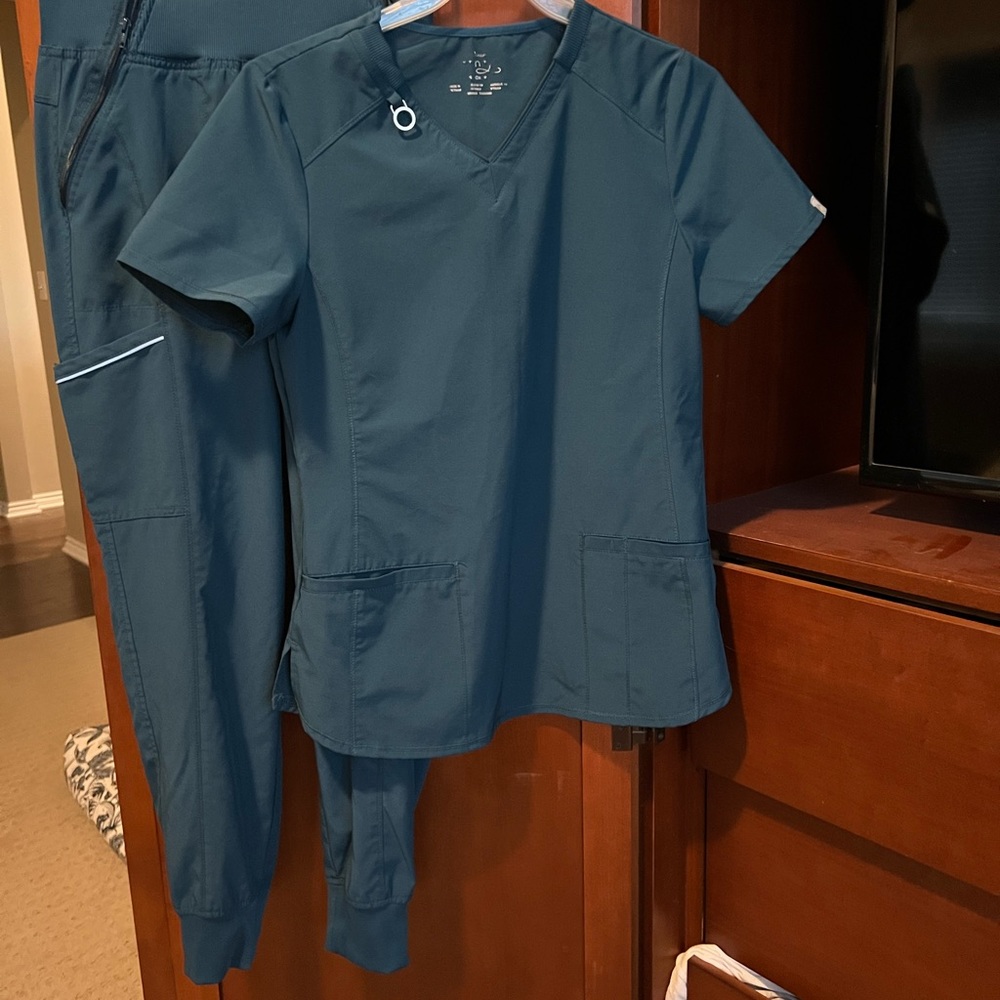 Cherokee Scrubs
